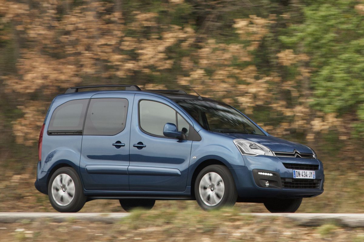 Citroen berlingo met schuifdeur